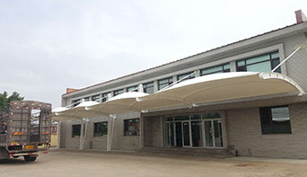 撫順海利機械廠膜結構車棚工程