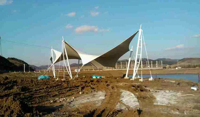 膜材料加工工人員需要具有專業的培訓上崗證