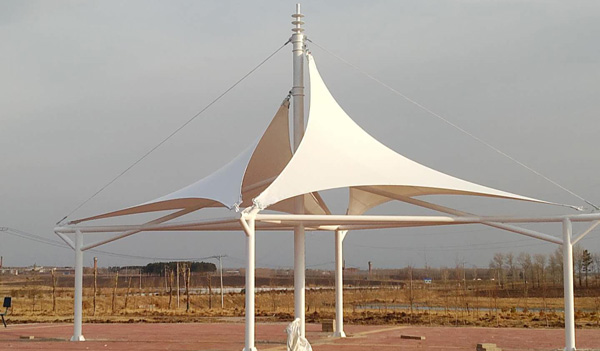 沈陽張拉膜膜布是怎樣拉緊的