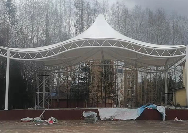 張拉膜車棚 張拉膜車棚